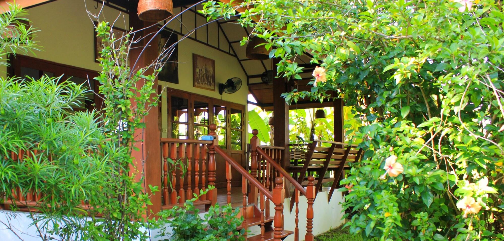 Hotel Secret Garden Chiangmai San Kamphaeng Exterior foto