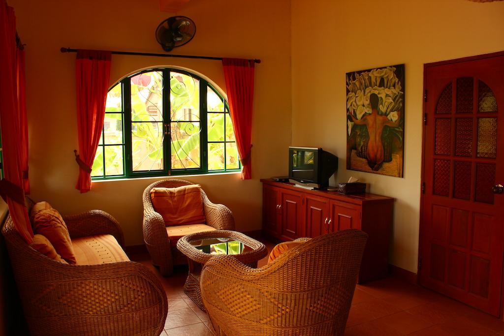 Hotel Secret Garden Chiangmai San Kamphaeng Exterior foto